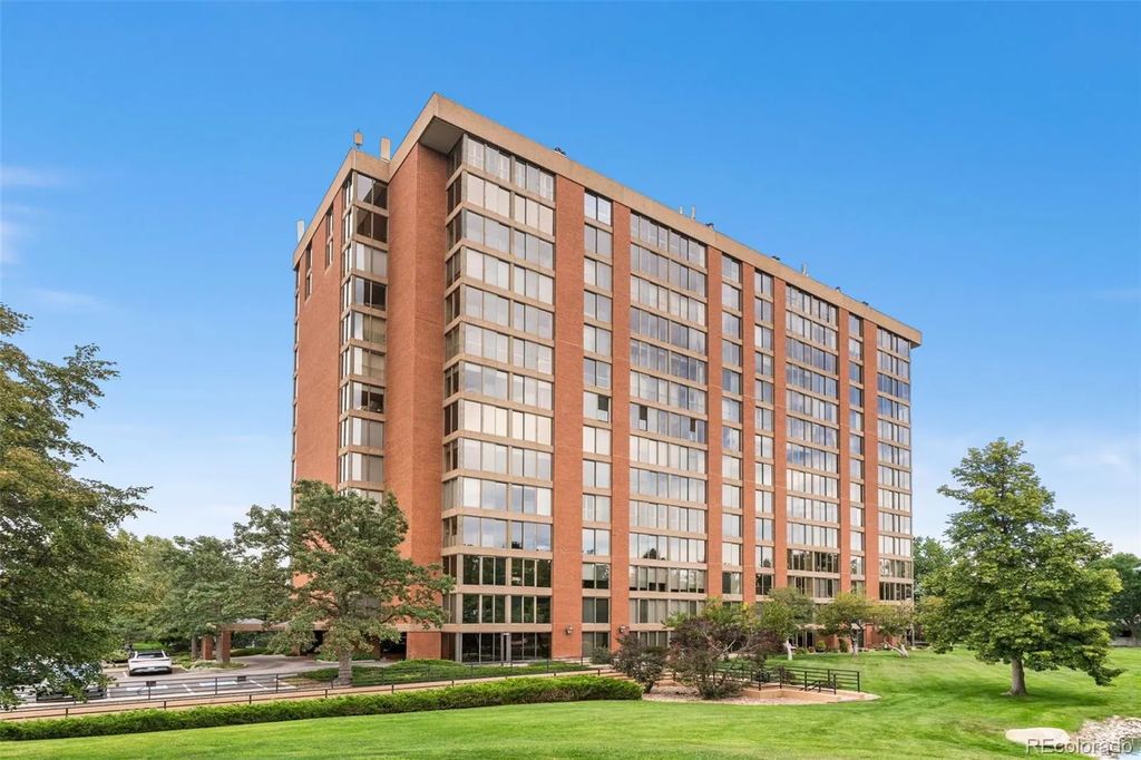 1900 E Girard Place 505, Englewood