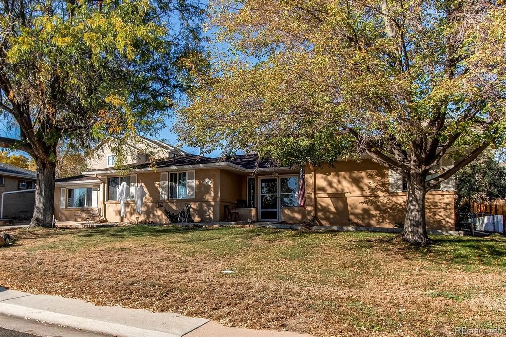 7465 W 69th Place, Arvada