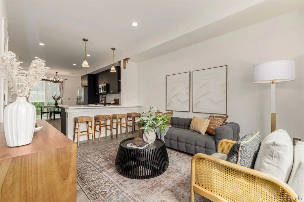 4925 W 10th Avenue 111, Denver