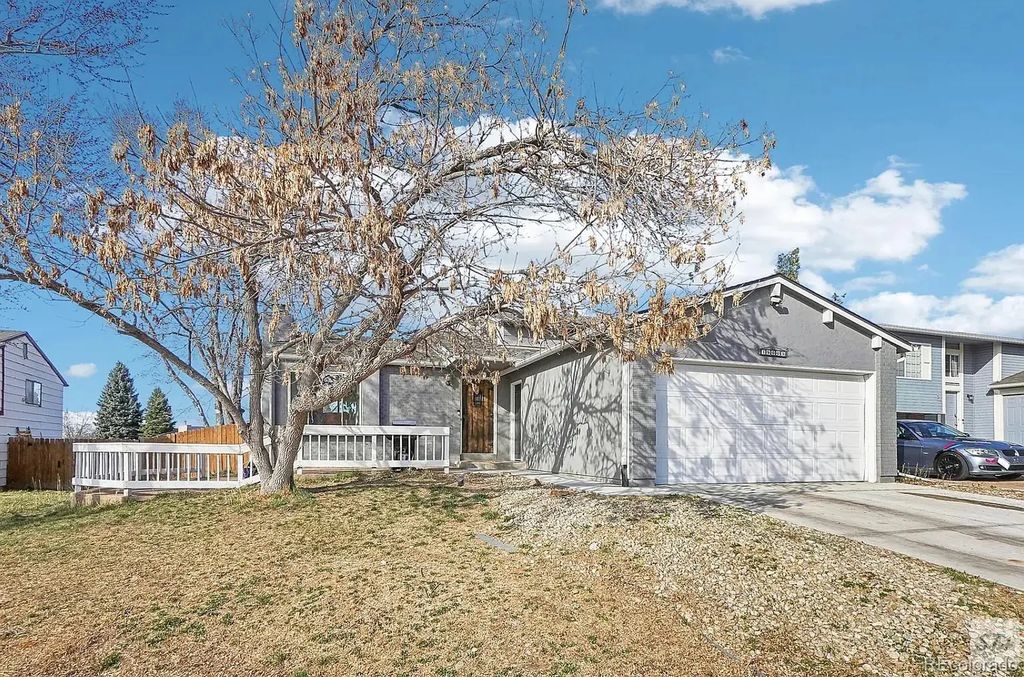 19003 E Oxford Drive, Aurora