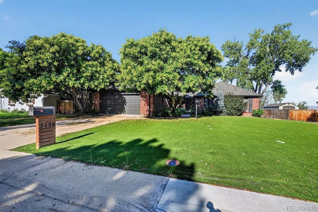 7135 S Costilla Street, Littleton