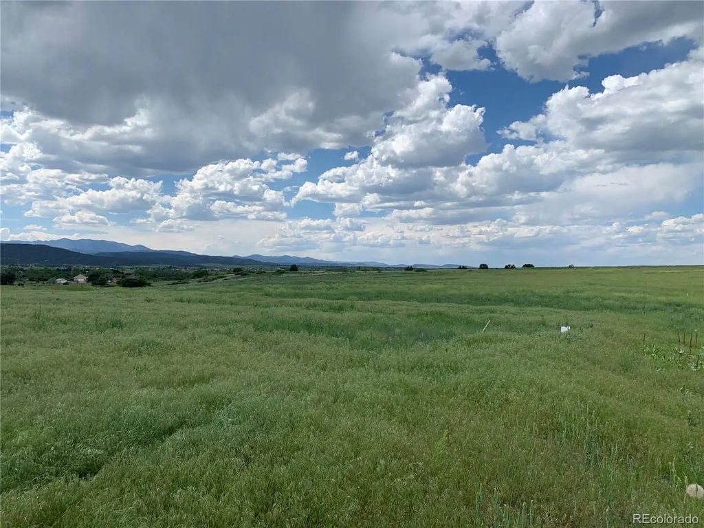 Columbine Street, Colorado City