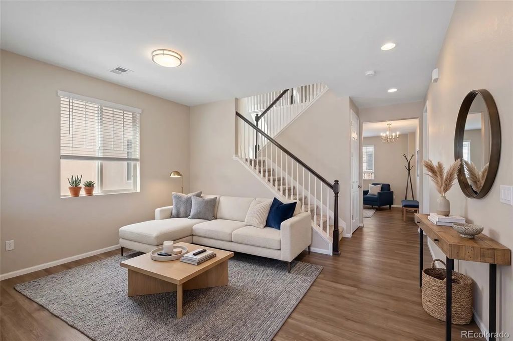 24231 E 40th Avenue, Aurora