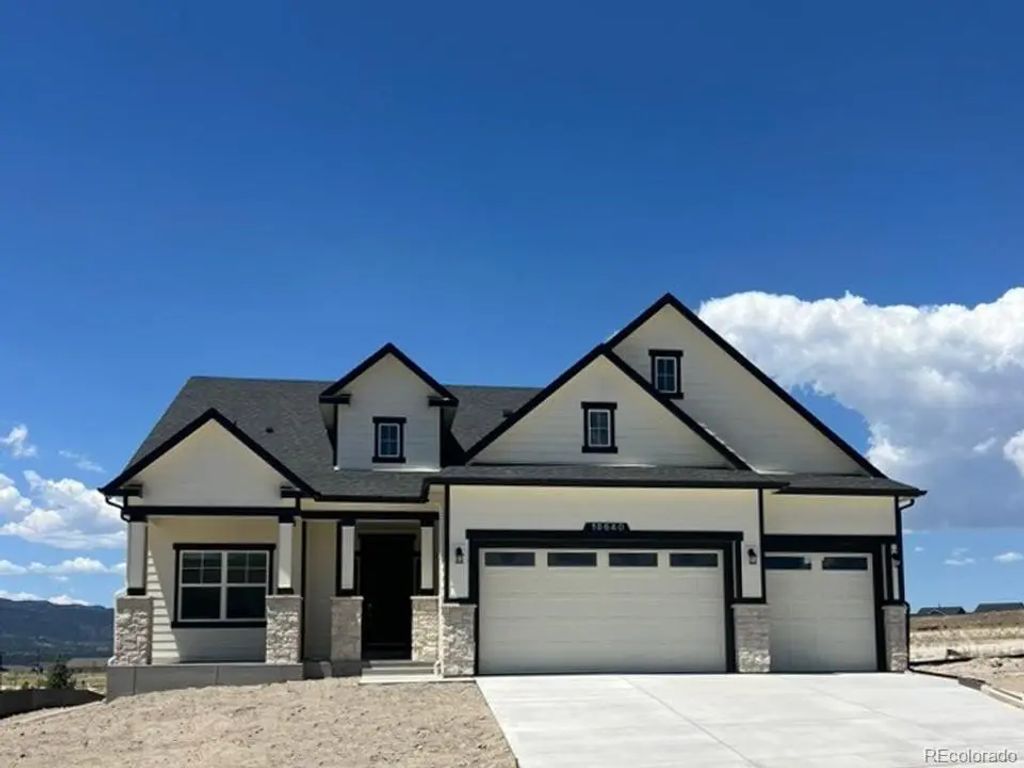 16640 Timbercrest Drive, Monument