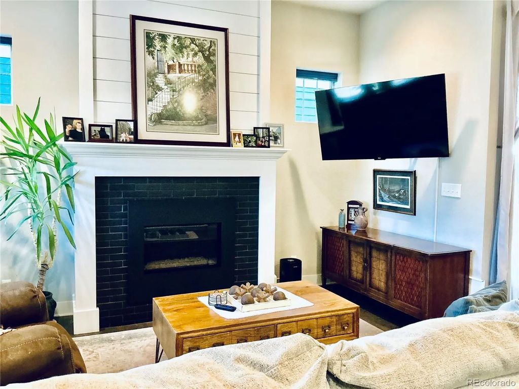 10350 E 57th Place, Denver