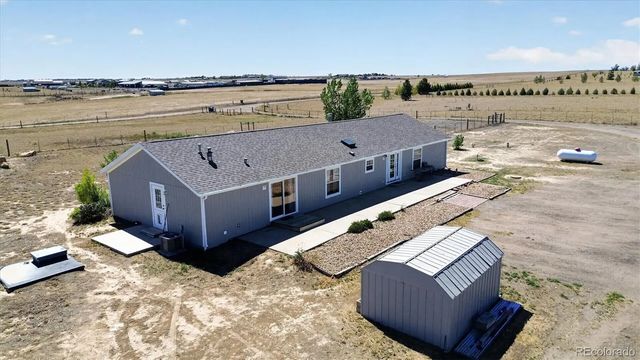 16420 Cavanaugh Road, Keenesburg