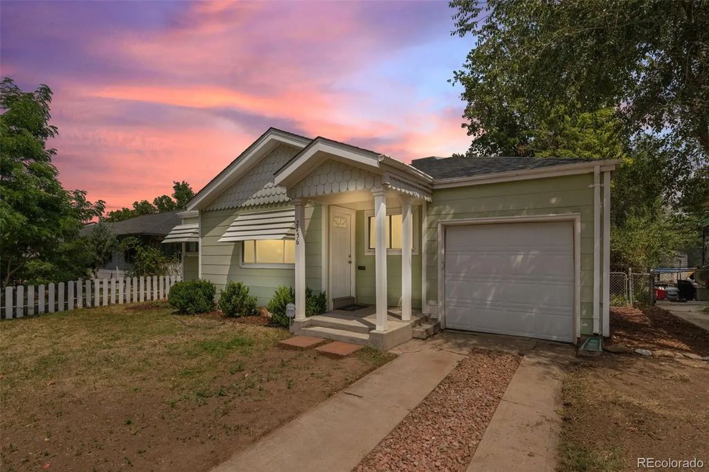 2256 Geneva Street, Aurora