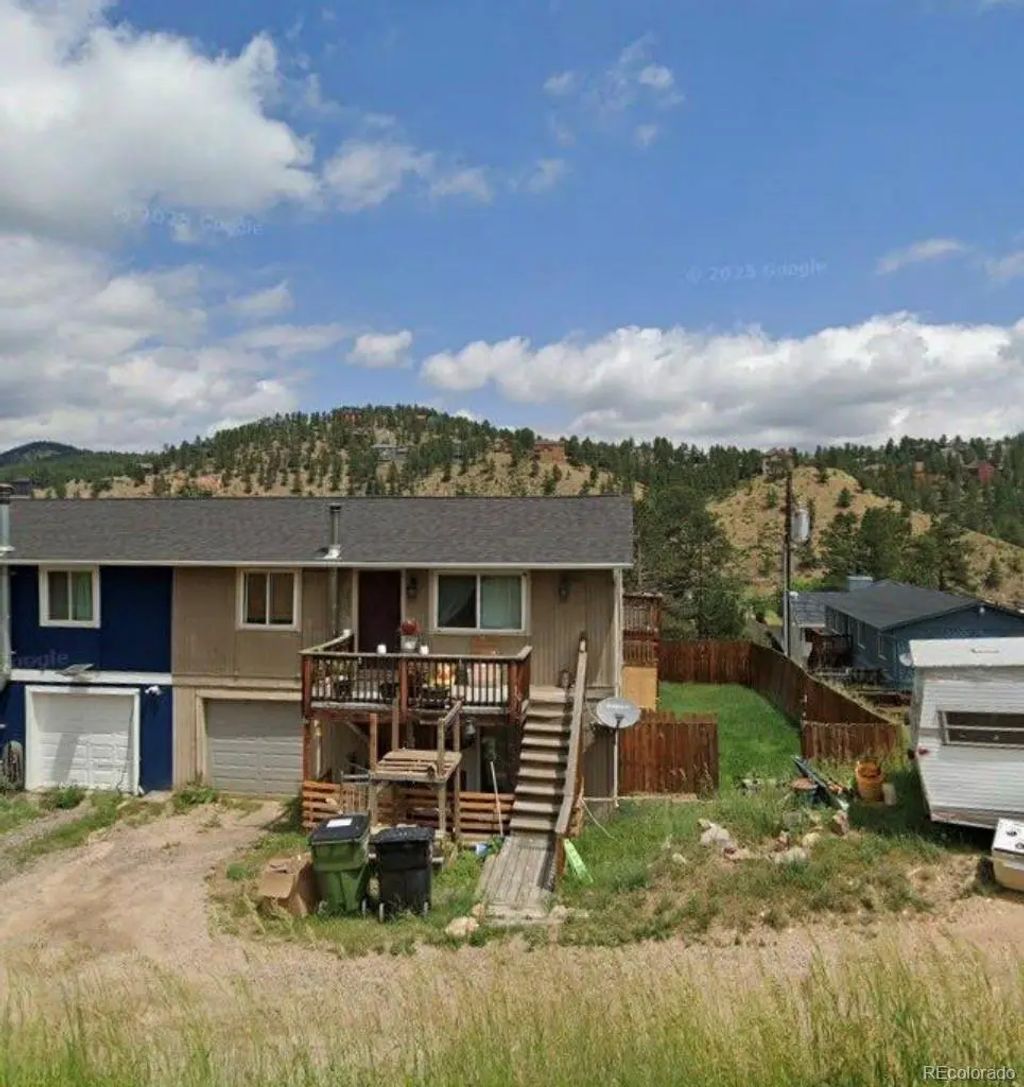 26155 S End Road B, Kittredge