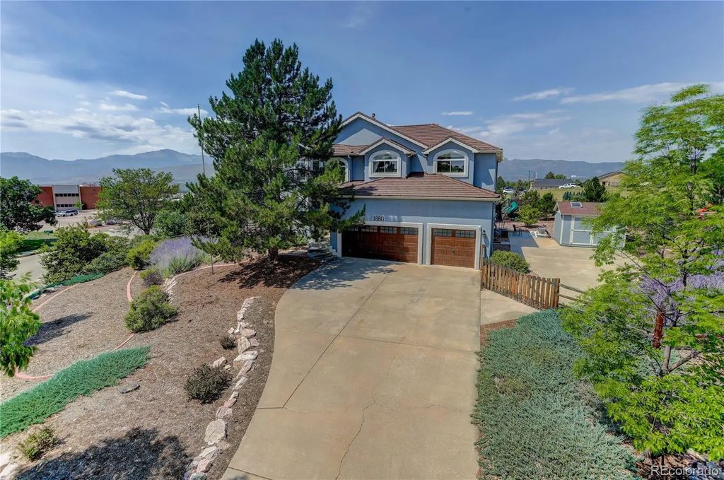 1880 Springcrest Road, Colorado Springs