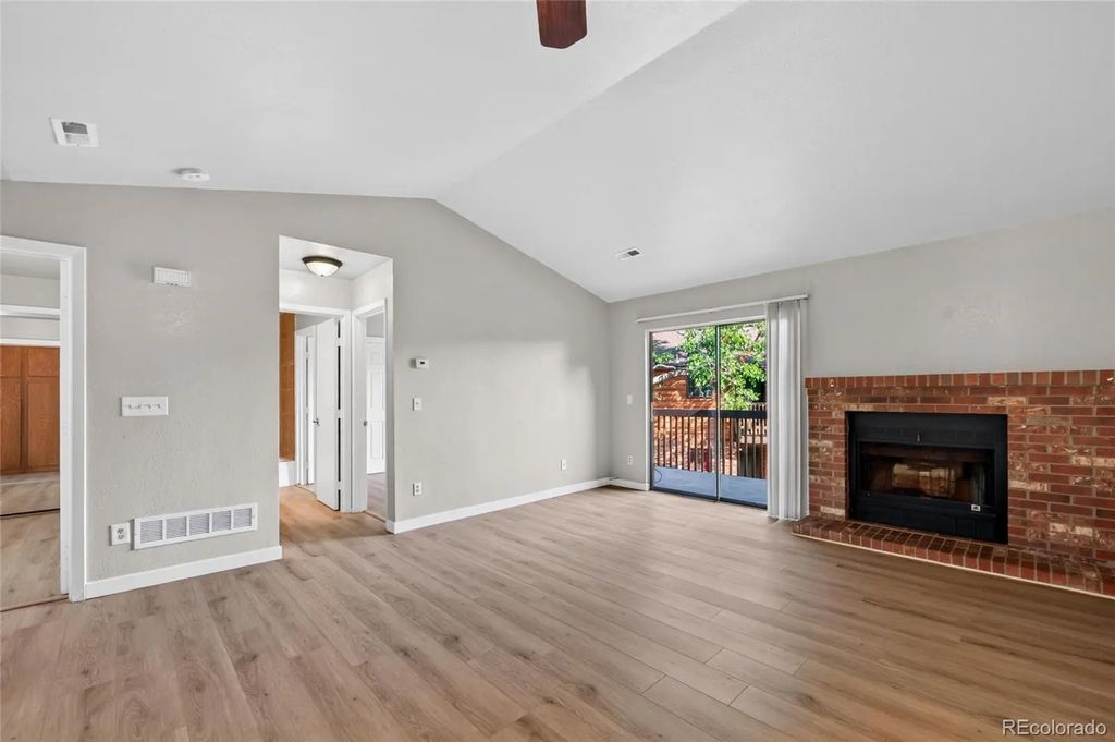 2273 S Buckley Road 202, Aurora