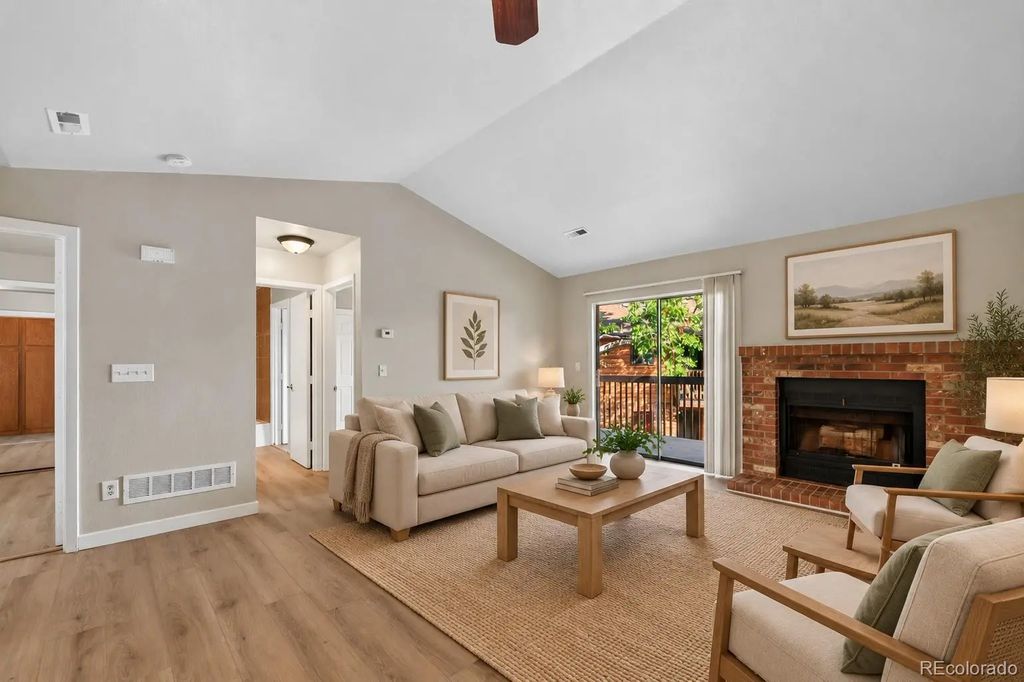 2273 S Buckley Road 202, Aurora