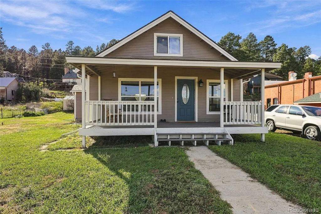 24205 Eccles Street, Elbert