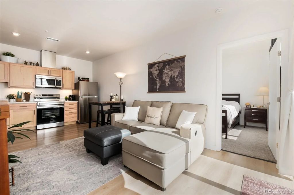 5702 Central Park Boulevard 306, Denver