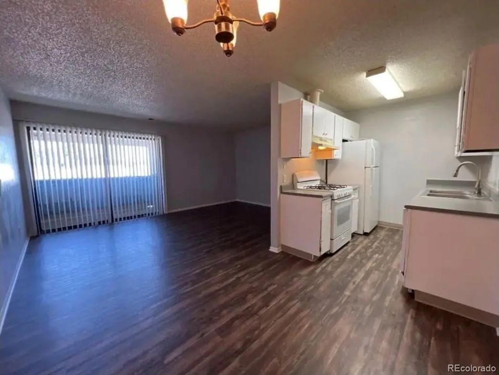 10792 E Exposition Avenue 354, Aurora