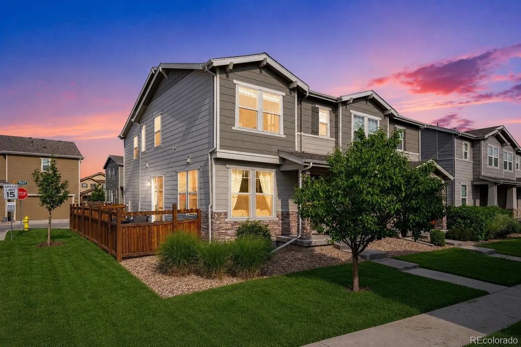 4386 S Nepal Street, Centennial