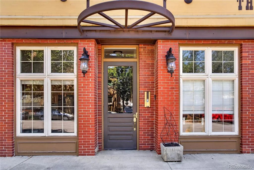 800 E 18th Avenue 103, Denver