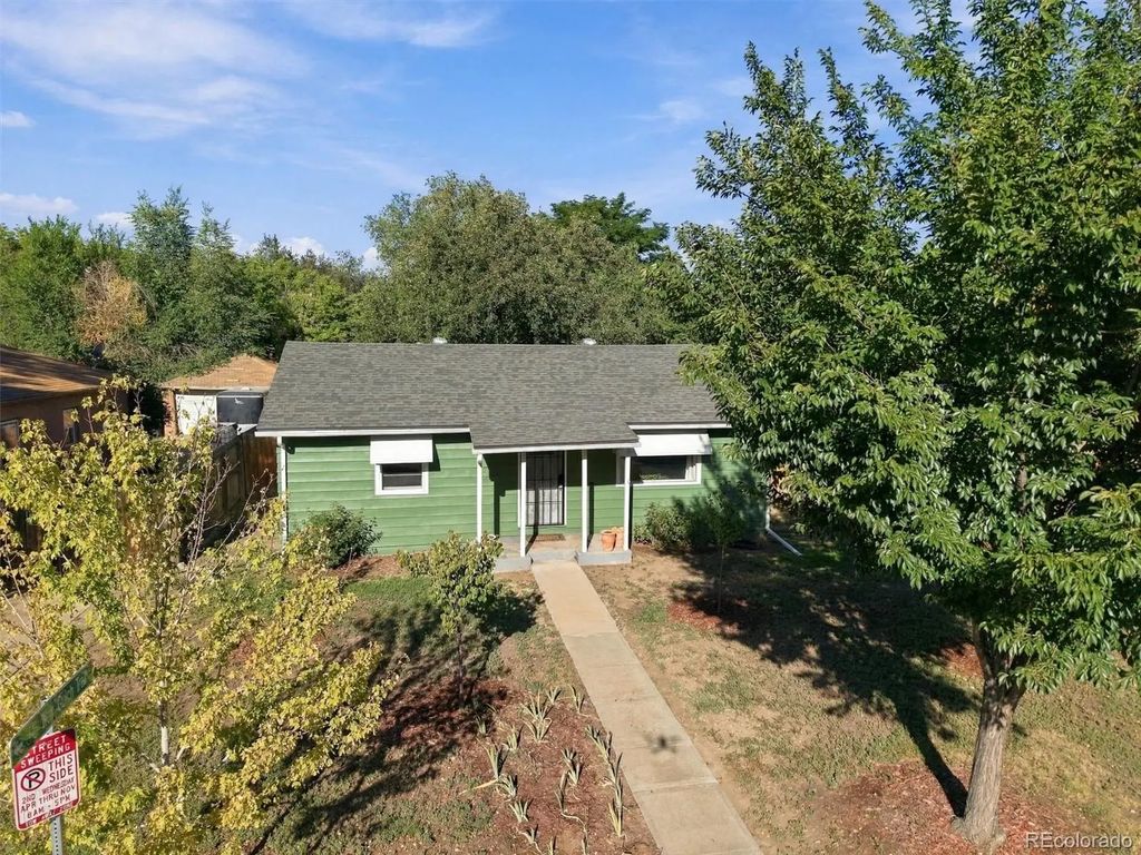 195 Perry Street, Denver