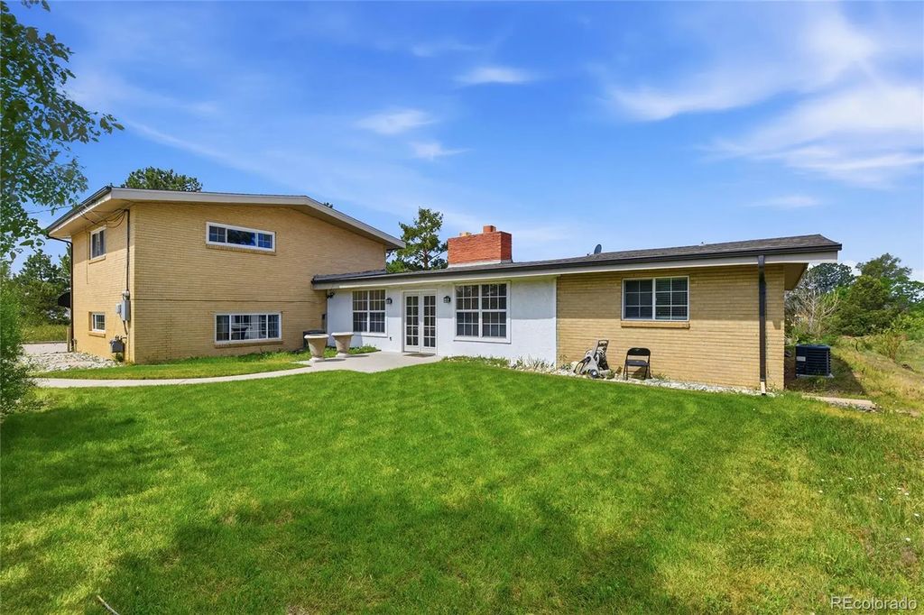 16600 E Arapahoe Road, Foxfield