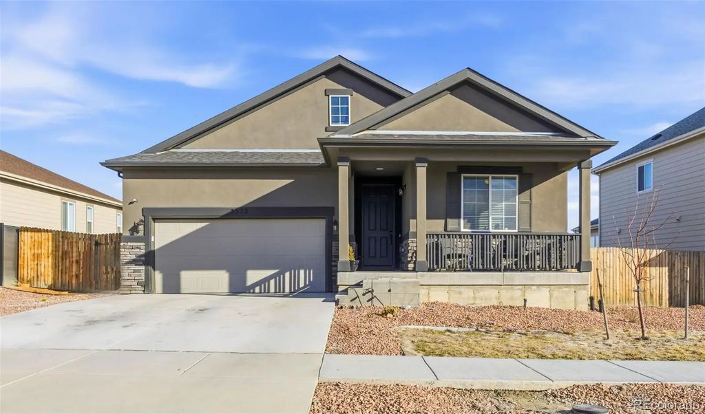 3322 Bella Luna Drive, Pueblo