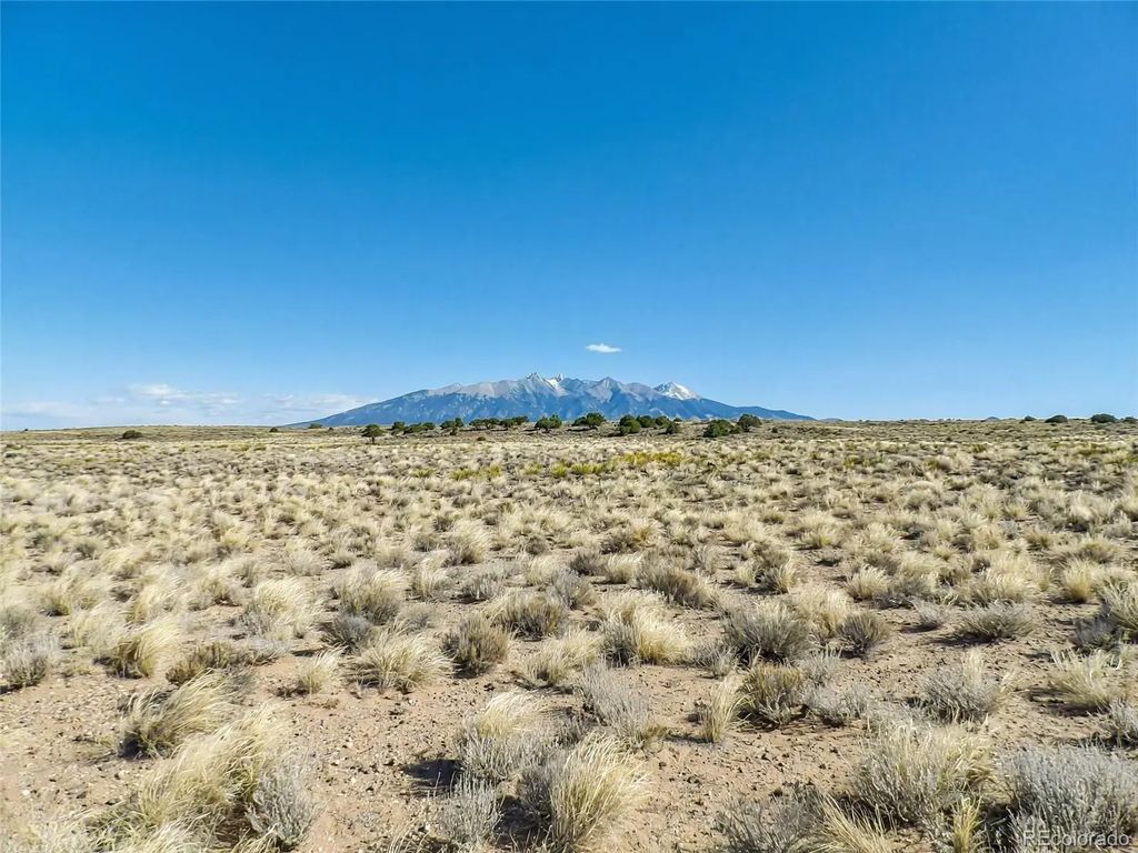County Rd 104, San Luis
