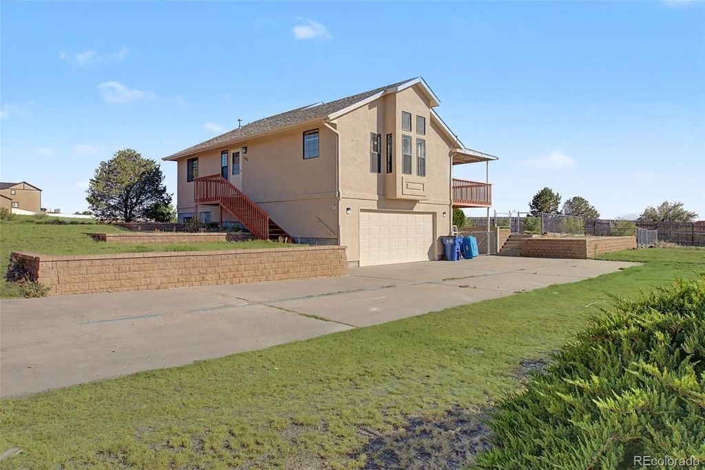 242 W Del Ray Drive, Pueblo