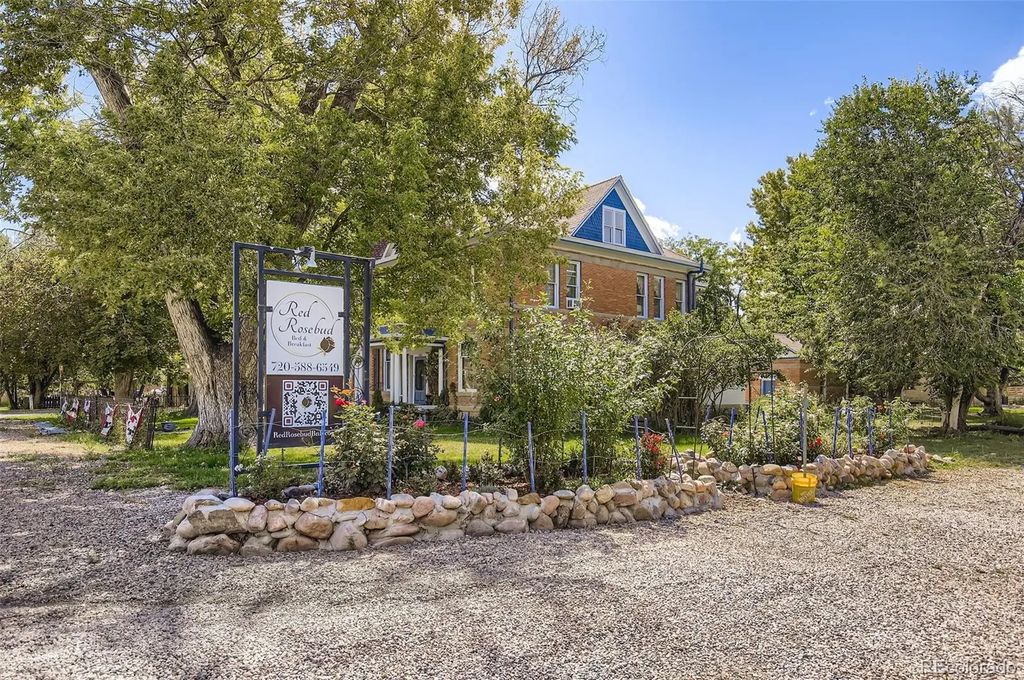 1305 W 3rd Street, Florence