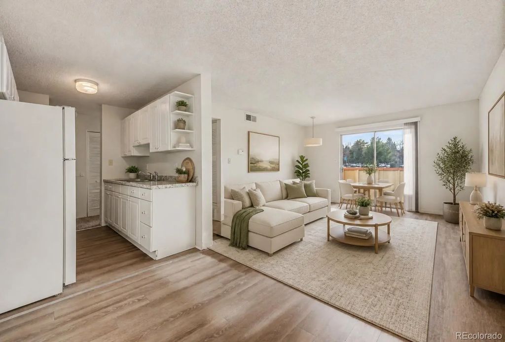 10211 Ura Lane 3-201, Thornton