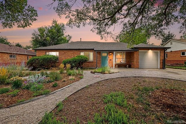 931 Tucson Street, Aurora