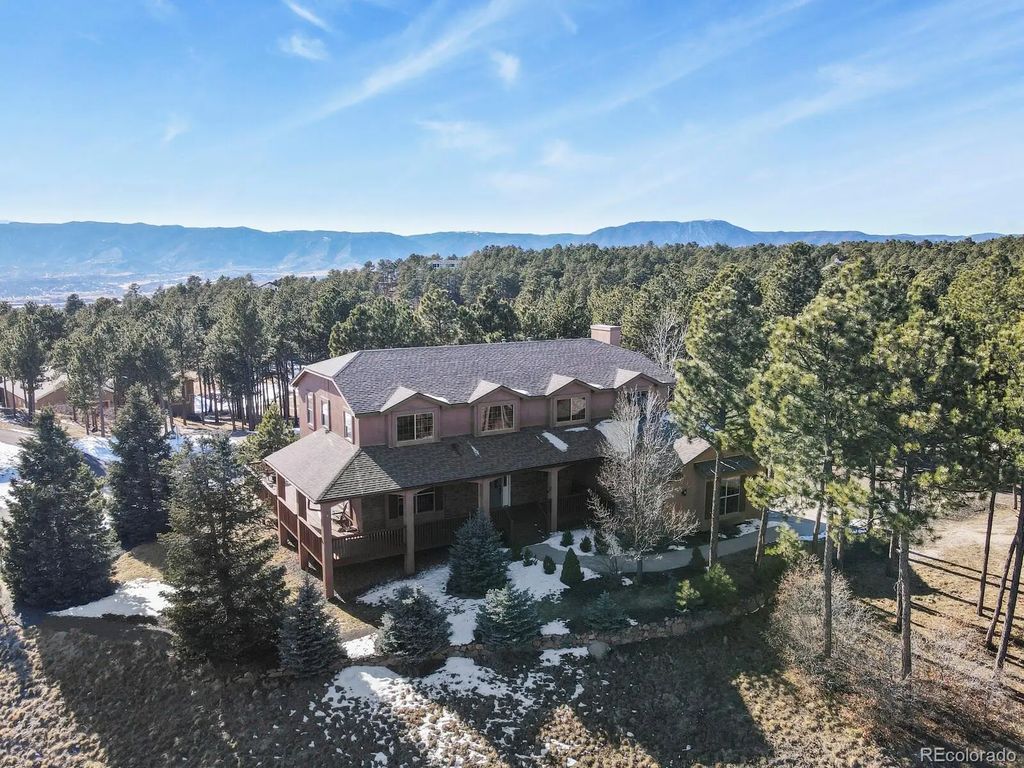 17255 Lamplight Drive, Monument