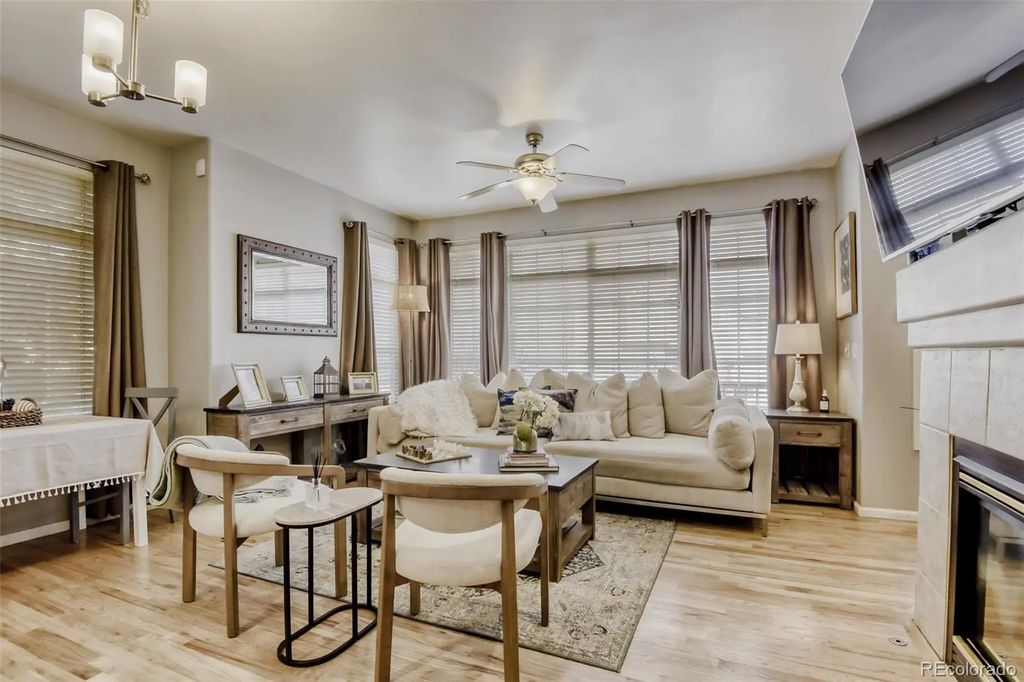 5555 E Briarwood Avenue 2306, Centennial