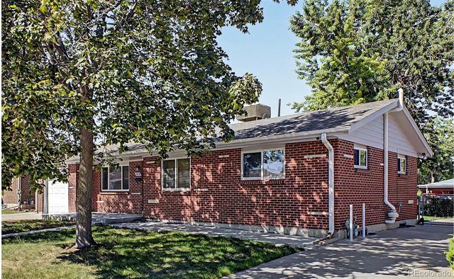 2145 S Fenton Street, Denver