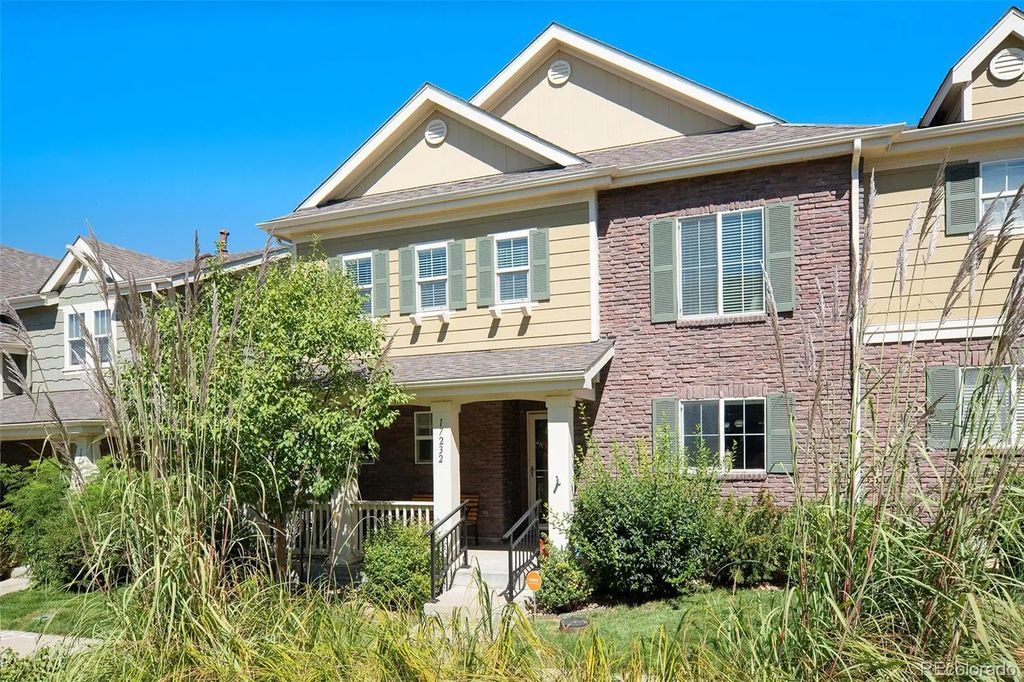 17232 E Kansas Drive, Aurora