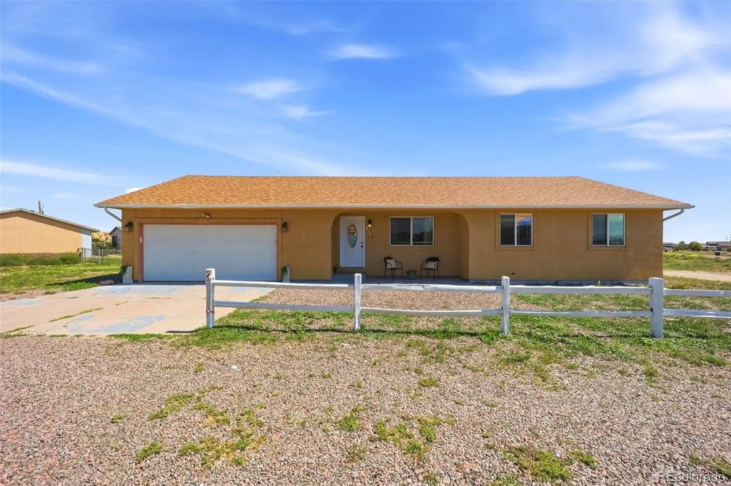 1218 E Onizuka Lane, Pueblo West