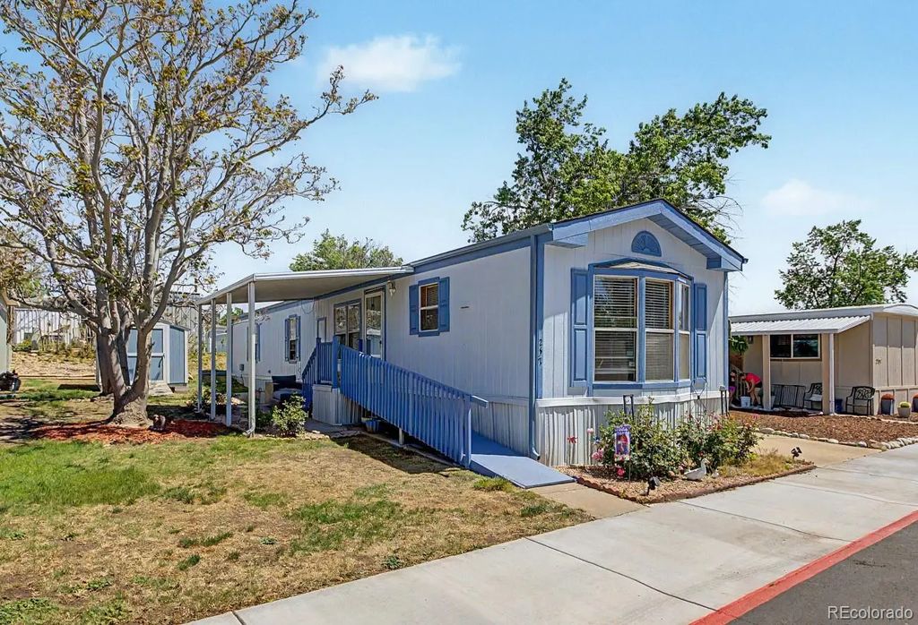2100 W 100th Avenue, Thornton