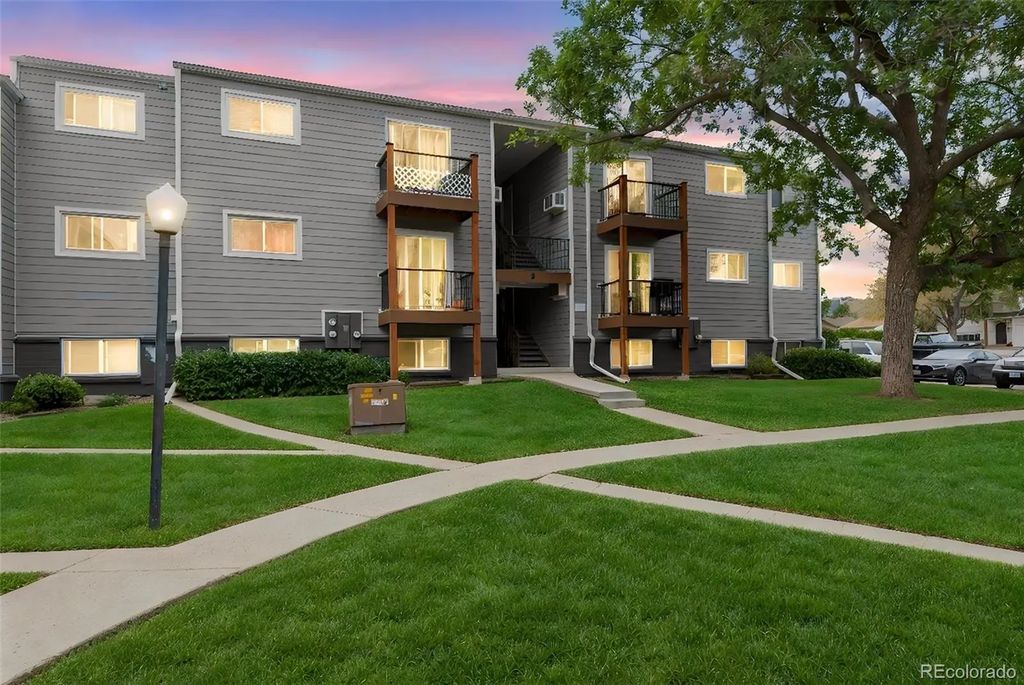 16359 W 10th Avenue Q6, Golden