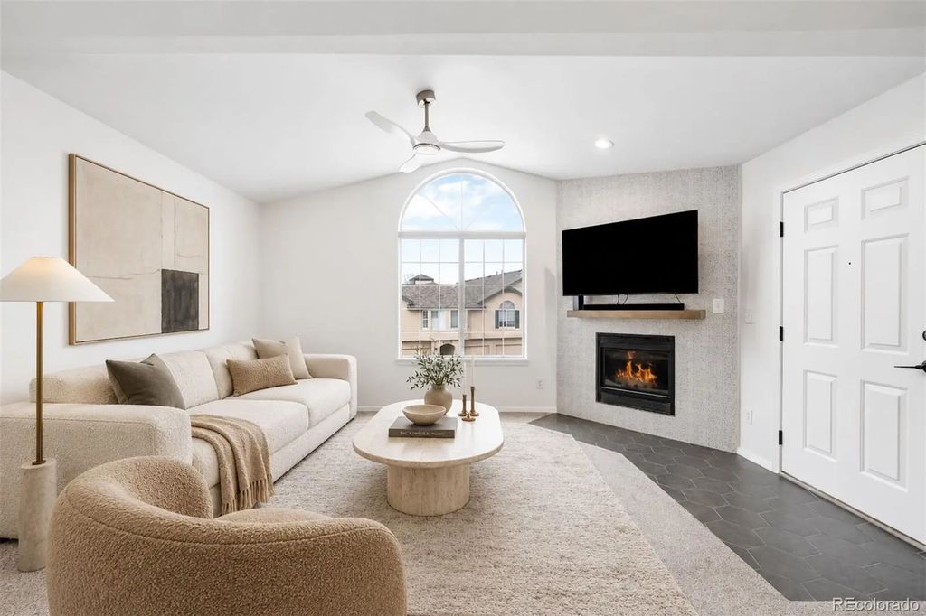 8747 E Dry Creek Road 1624, Englewood