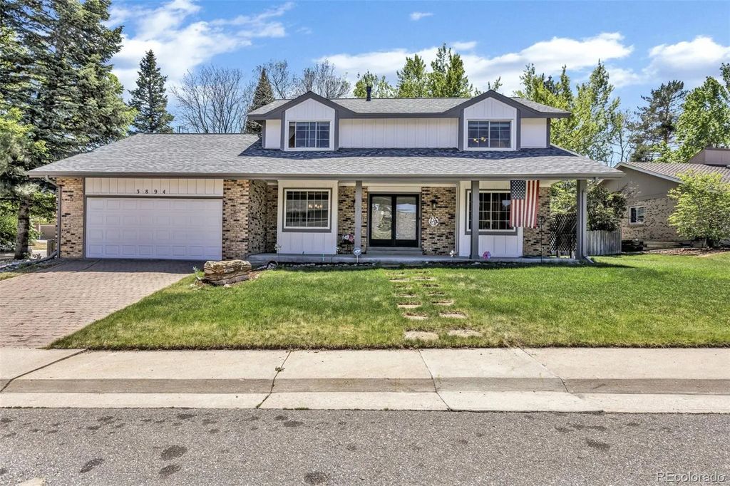 3894 E Long Place, Centennial