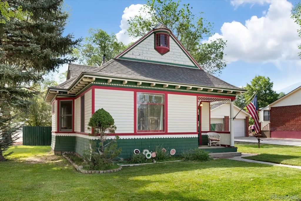 1103 F Street, Salida
