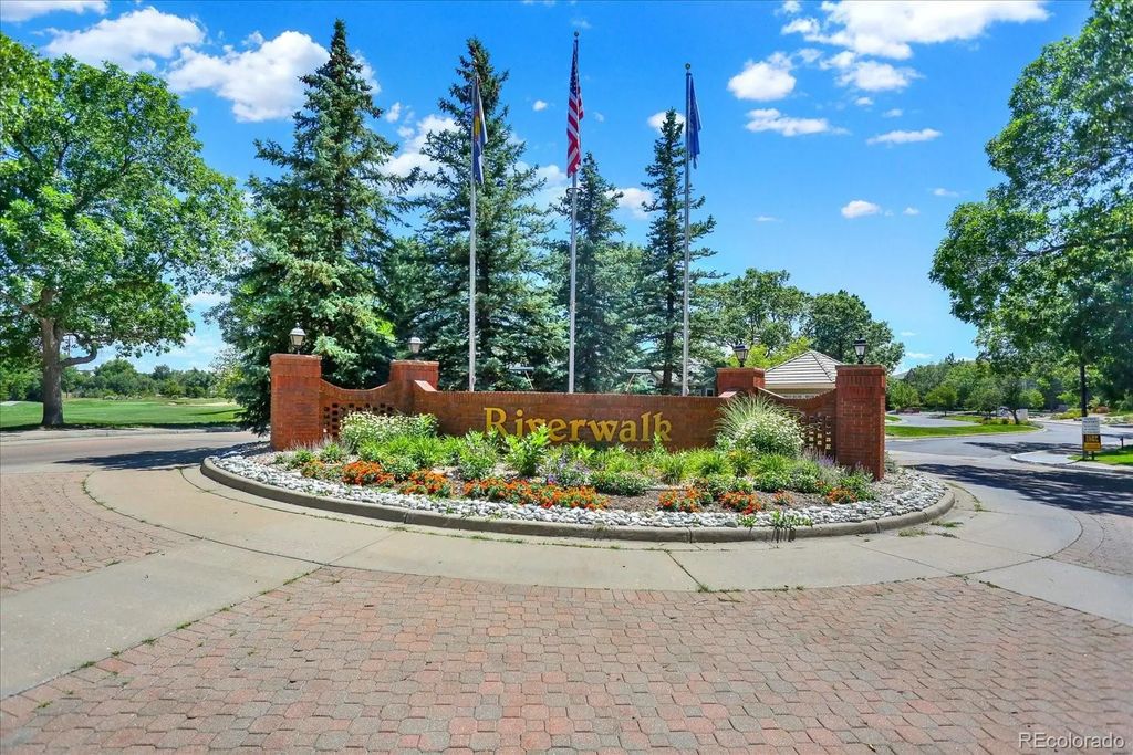 2895 W Riverwalk Circle 215, Littleton