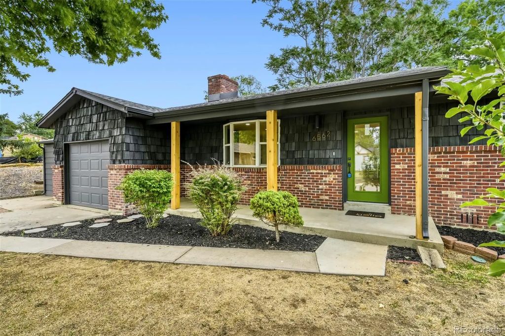 6562 Everett Street, Arvada
