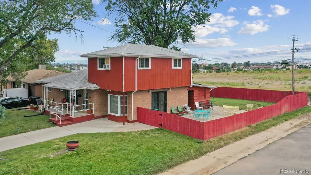 7091 Clay Street, Westminster