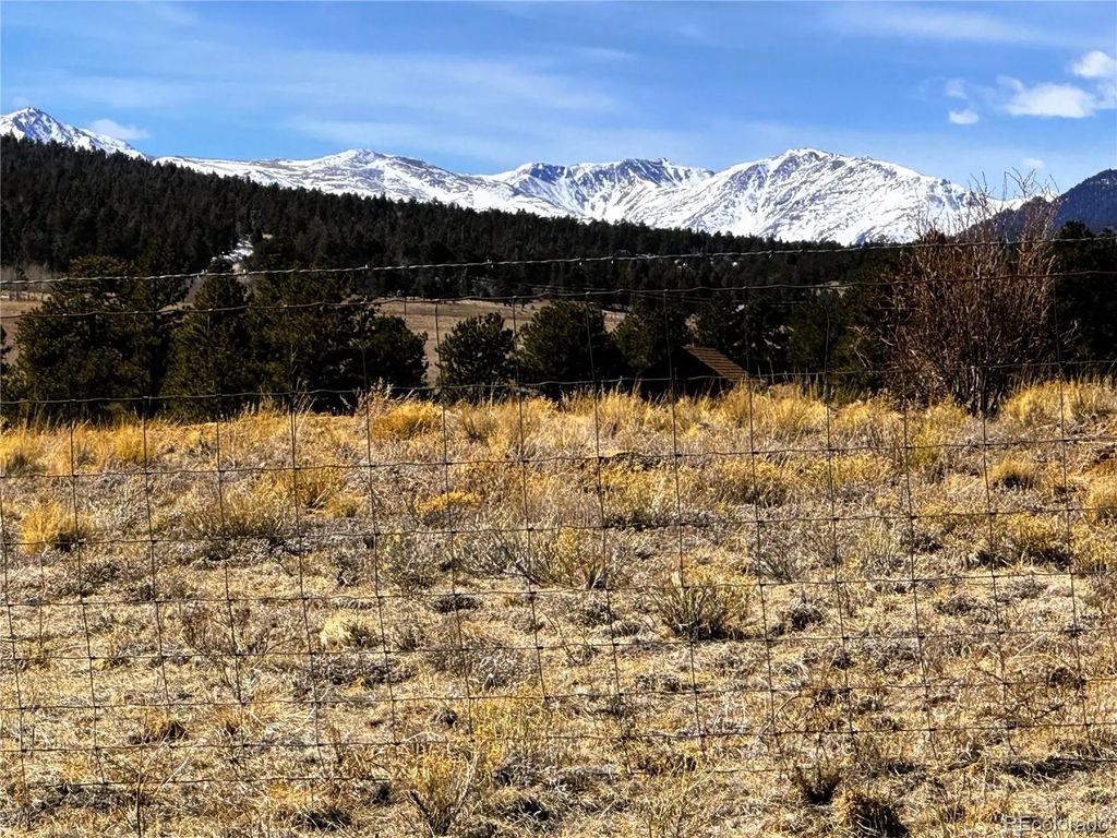 225 Wagon Wheel Road, Hartsel