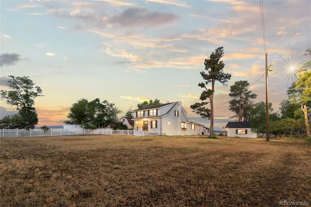 7819 Hill Crest Drive, Louviers