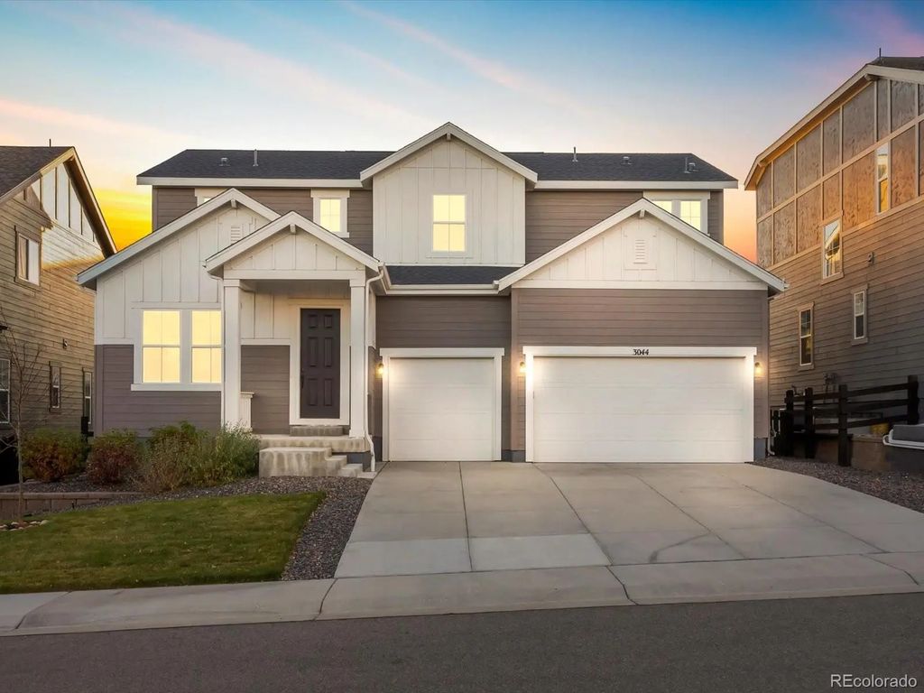 3044 Bivouac Point, Castle Rock