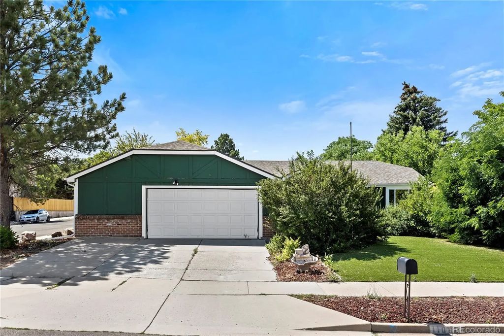 11000 W Powers Avenue, Littleton