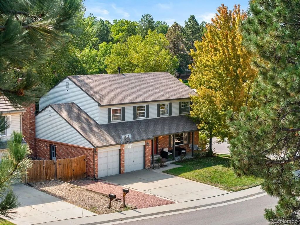 6690 S Locust Way, Centennial