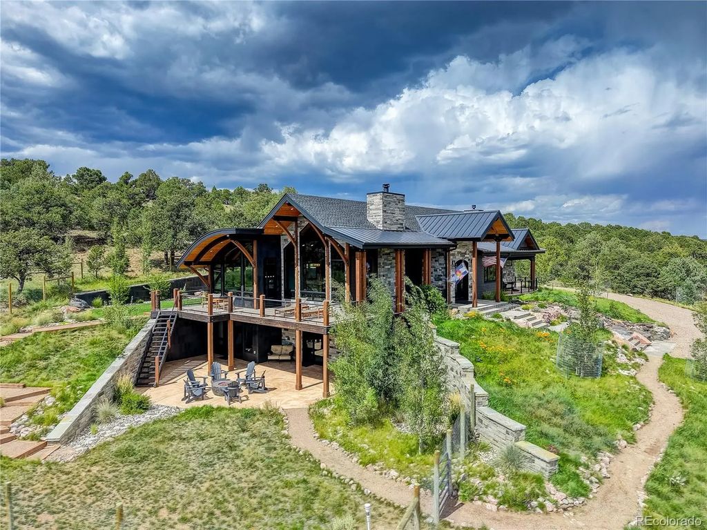 2154 Cowboy Way, Cotopaxi