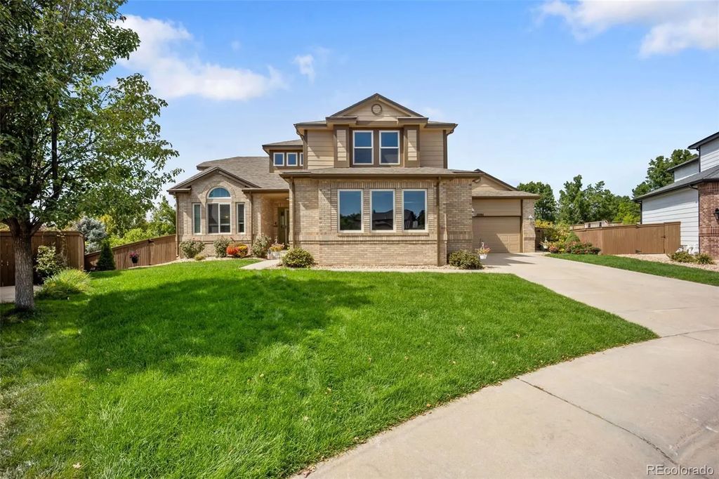 10061 Fairgate Way, Highlands Ranch