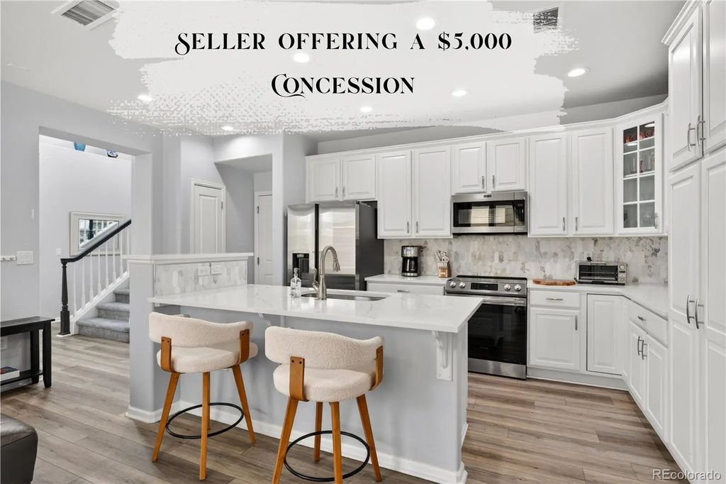 3997 Blue Pine Circle, Highlands Ranch