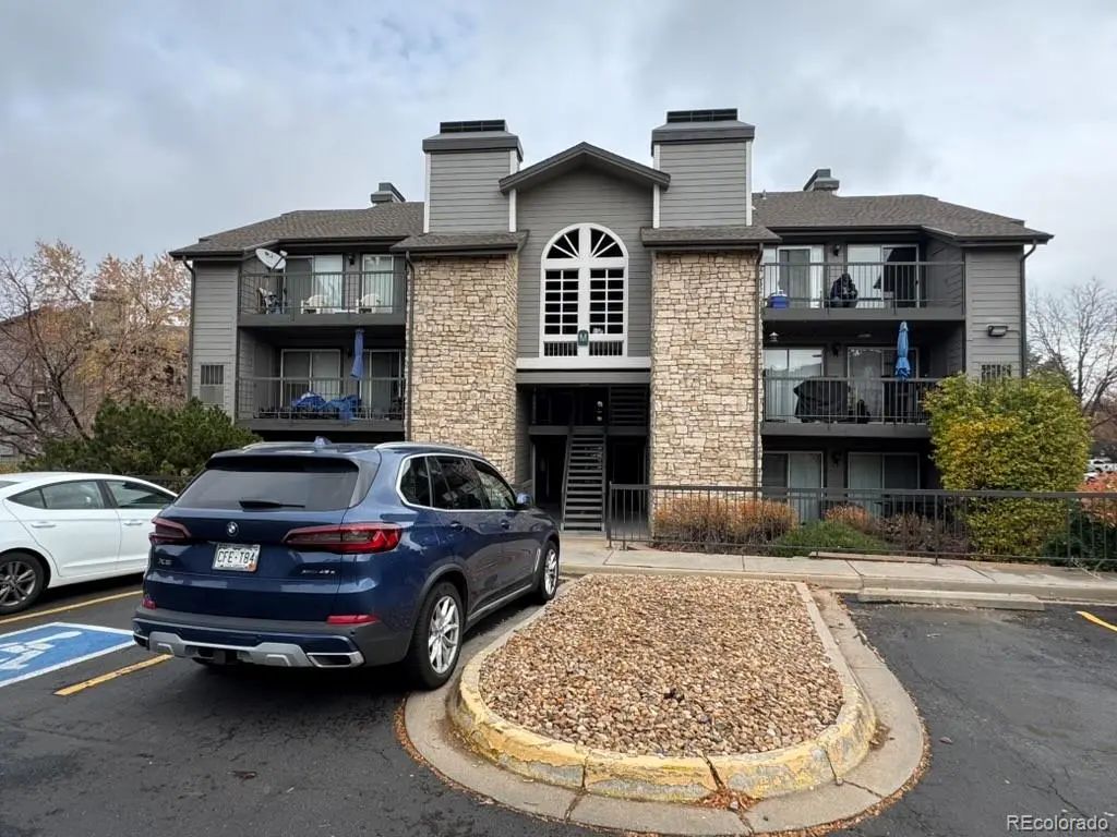 2575 S Syracuse Way M306, Denver